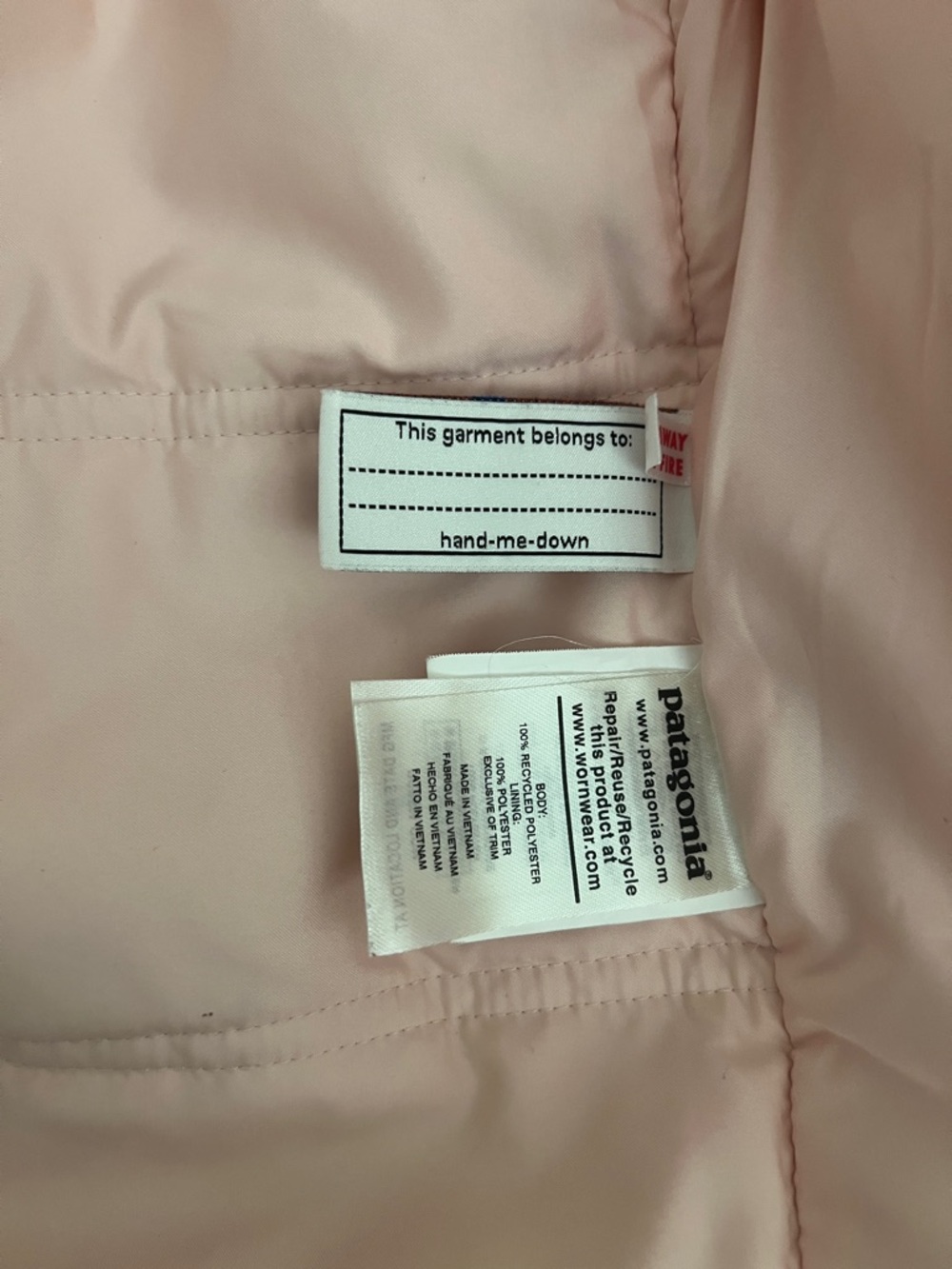 Patagonia Baby 12-18 mos Recycled Hi-Loft Parka - Picture 8 of 10